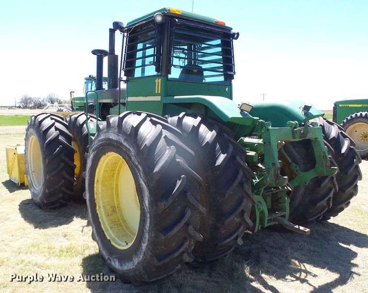 image for item DI5585 1981 John Deere 8640  4WD tractor