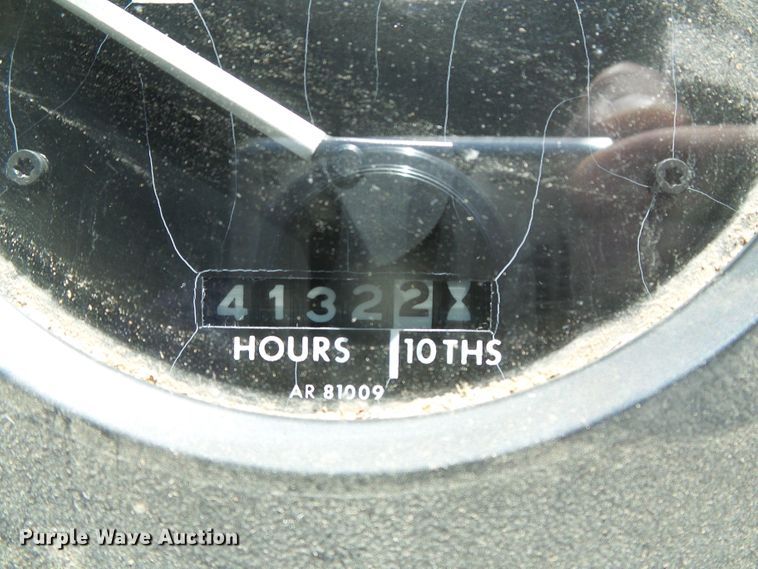 image for item DI5585 1981 John Deere 8640  4WD tractor