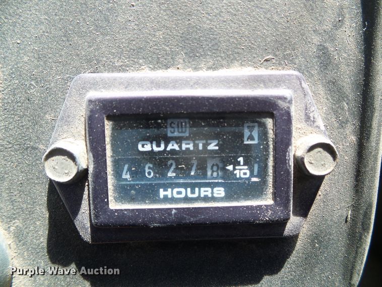 image for item DI5585 1981 John Deere 8640  4WD tractor