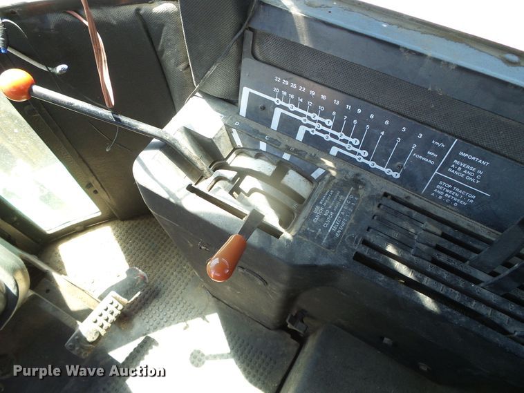 image for item DI5585 1981 John Deere 8640  4WD tractor