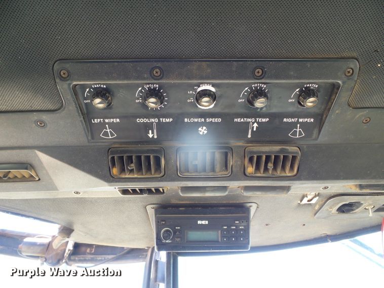 image for item DI5585 1981 John Deere 8640  4WD tractor