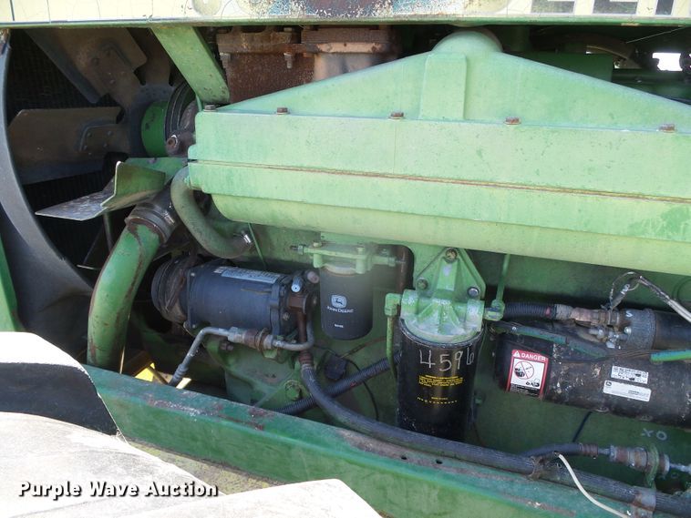 image for item DI5585 1981 John Deere 8640  4WD tractor