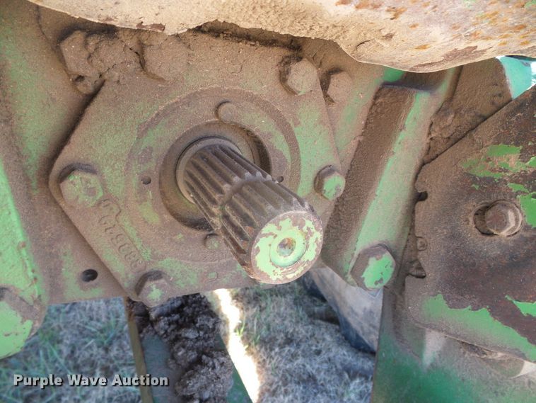 image for item DI5585 1981 John Deere 8640  4WD tractor