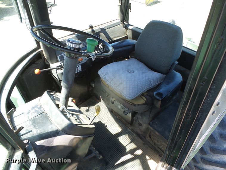 image for item DI5586 1980 John Deere 8640  4WD tractor