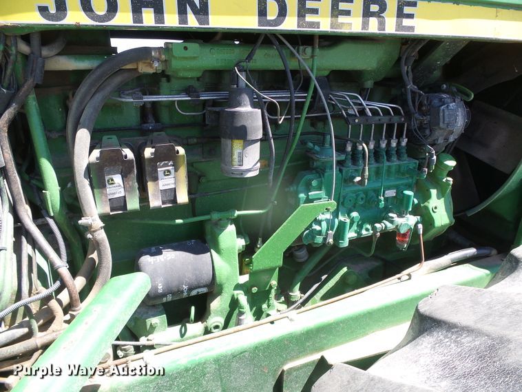 image for item DI5586 1980 John Deere 8640  4WD tractor