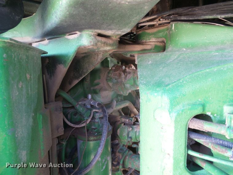 image for item DI5586 1980 John Deere 8640  4WD tractor