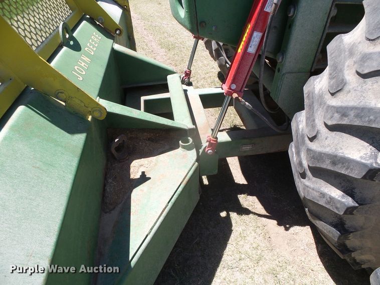 image for item DI5586 1980 John Deere 8640  4WD tractor