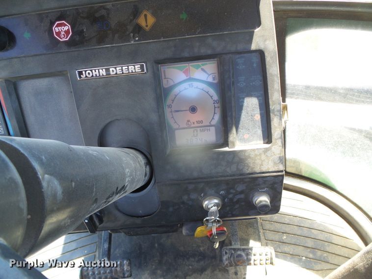 image for item DI5587 1993 John Deere 8770  4WD tractor