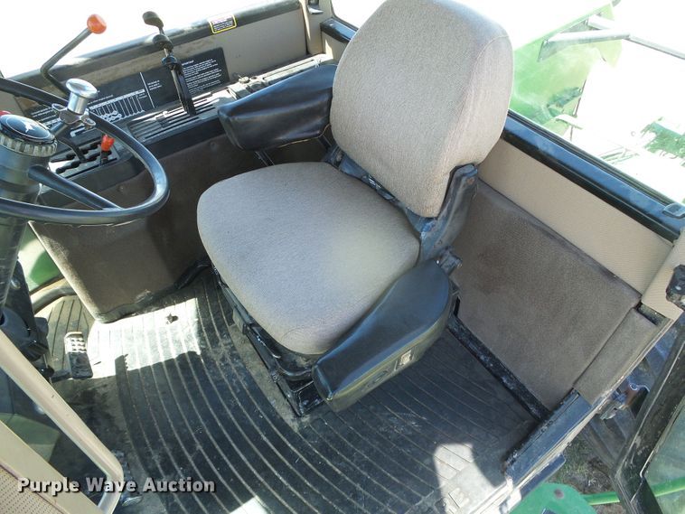 image for item DI5587 1993 John Deere 8770  4WD tractor