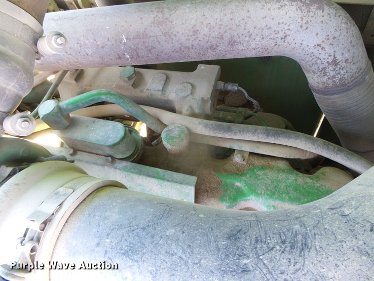 image for item DI5587 1993 John Deere 8770  4WD tractor