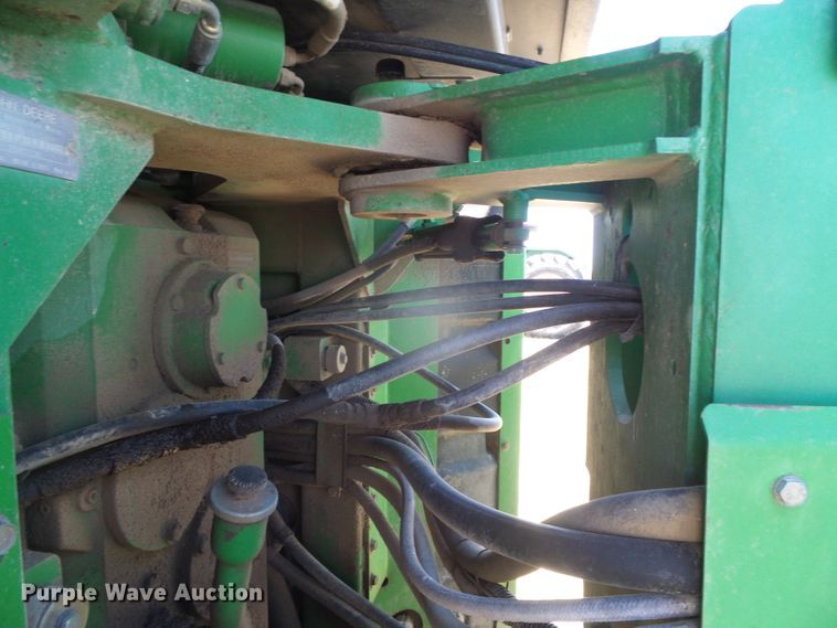 image for item DI5587 1993 John Deere 8770  4WD tractor