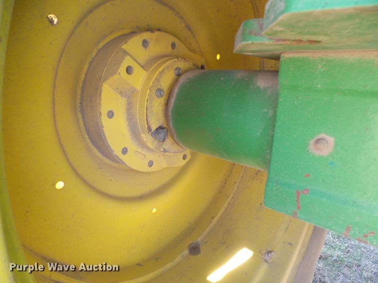 image for item DI5587 1993 John Deere 8770  4WD tractor