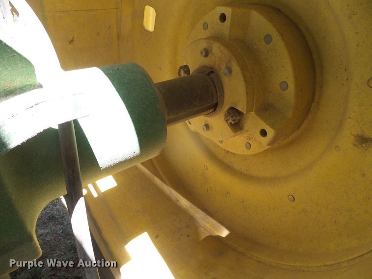 image for item DI5587 1993 John Deere 8770  4WD tractor