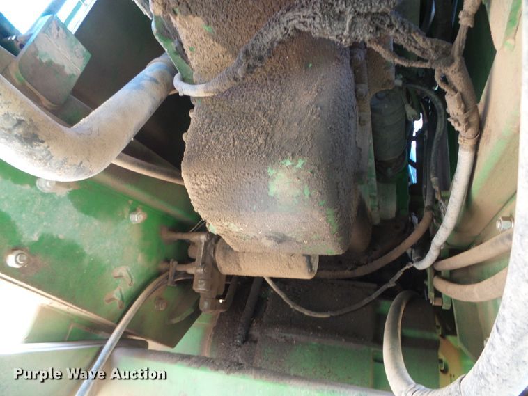 image for item DI5587 1993 John Deere 8770  4WD tractor
