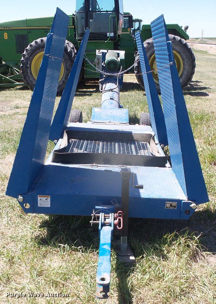 image for item DI5588 2019 Burchland GSX130  drive over pit auger