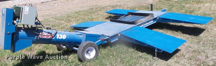 image for item DI5588 2019 Burchland GSX130  drive over pit auger