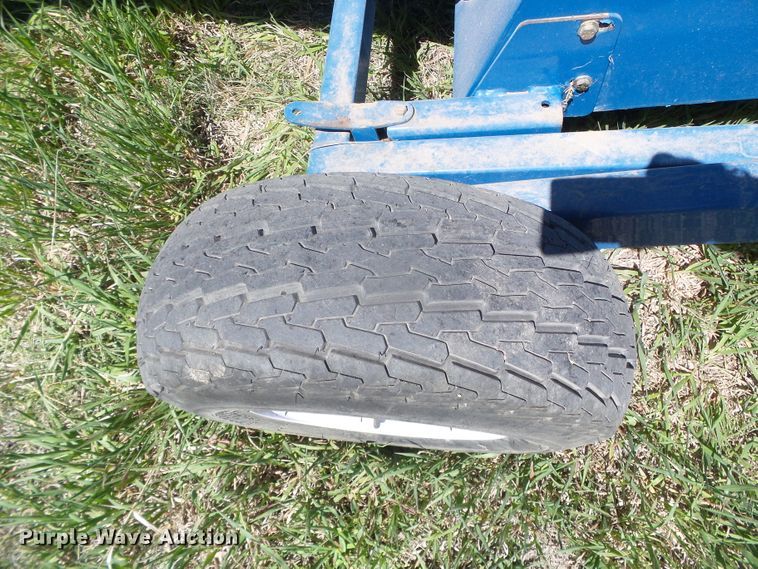 image for item DI5588 2019 Burchland GSX130  drive over pit auger