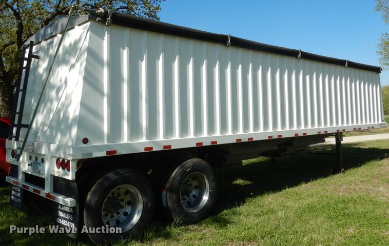 image for item DI6597 2012 Alameda AHB32  grain trailer
