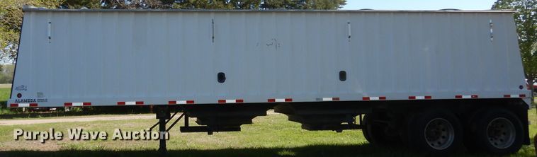 image for item DI6597 2012 Alameda AHB32  grain trailer