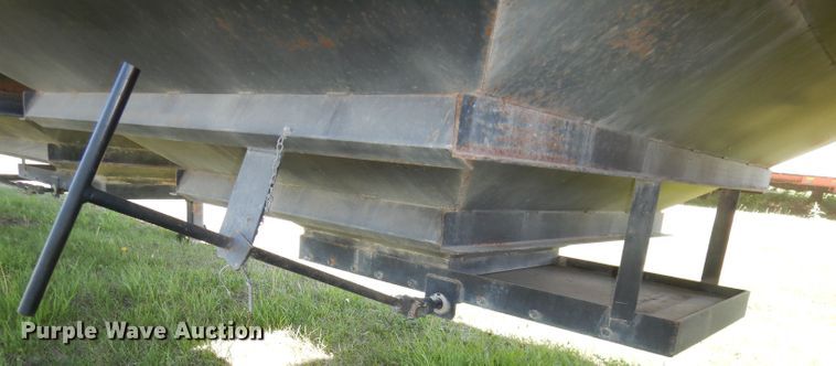 image for item DI6597 2012 Alameda AHB32  grain trailer