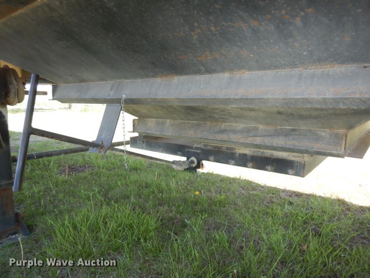 image for item DI6597 2012 Alameda AHB32  grain trailer