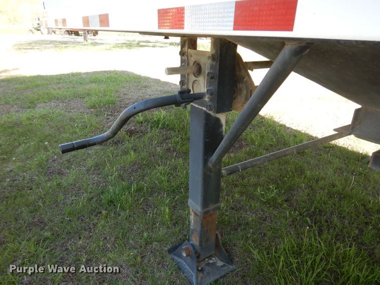 image for item DI6597 2012 Alameda AHB32  grain trailer