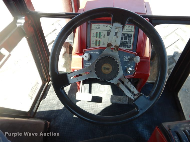 image for item DJ1223 1987 Case IH 3594  MFWD tractor