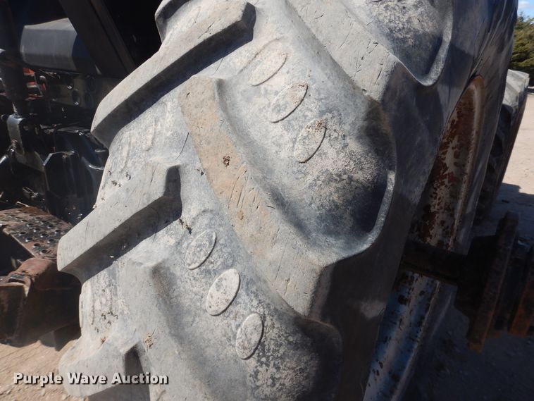 image for item DJ1223 1987 Case IH 3594  MFWD tractor