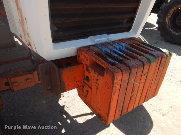 image for item DJ1224 1974 Case 1370  tractor