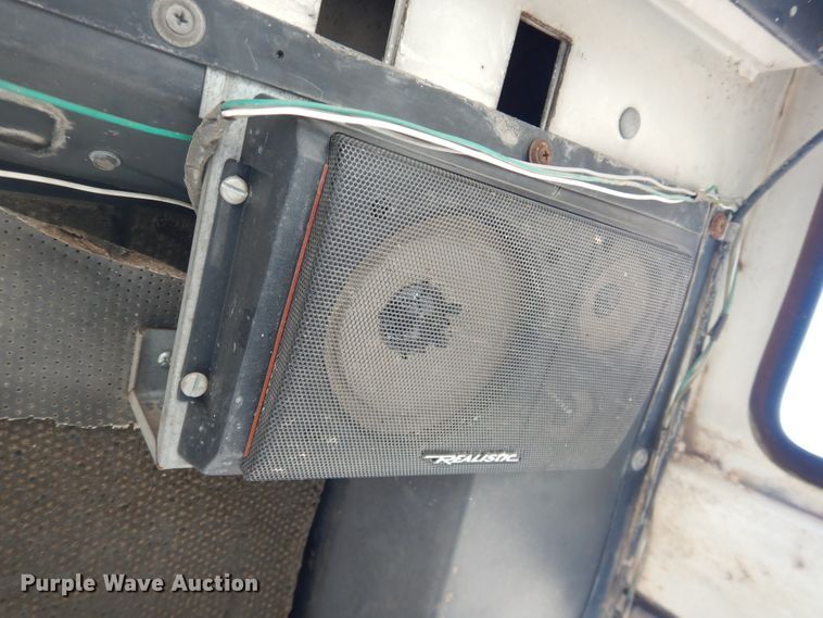 image for item DJ1224 1974 Case 1370  tractor