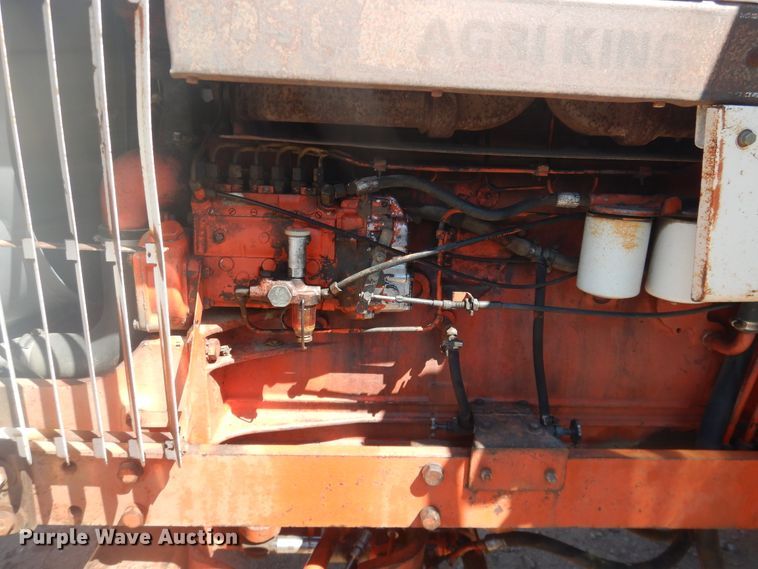 image for item DJ1224 1974 Case 1370  tractor