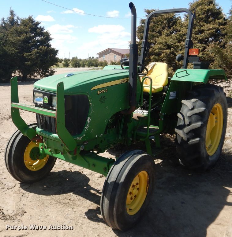 image for item DJ1226 2011 John Deere 5055D  tractor