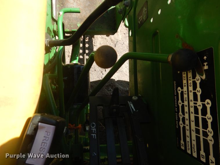 image for item DJ1226 2011 John Deere 5055D  tractor