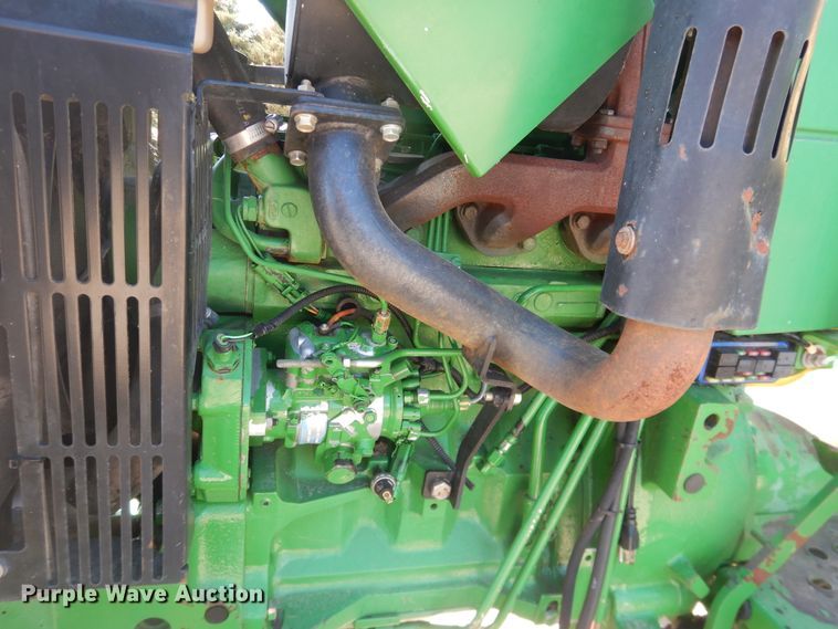 image for item DJ1226 2011 John Deere 5055D  tractor