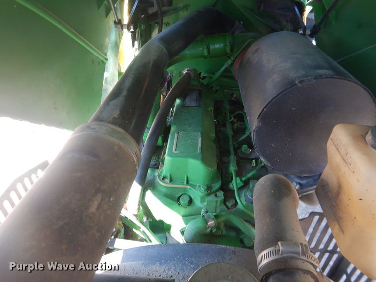 image for item DJ1226 2011 John Deere 5055D  tractor