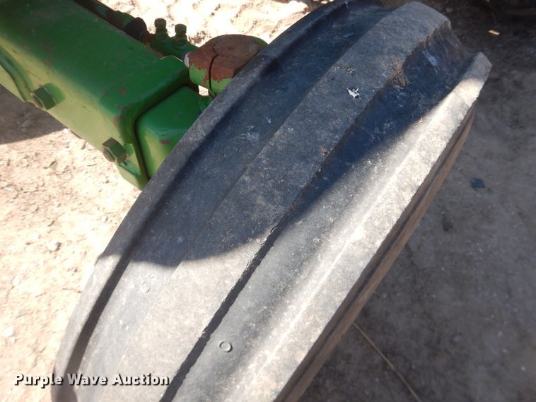 image for item DJ1226 2011 John Deere 5055D  tractor