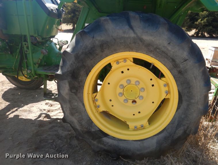 image for item DJ1226 2011 John Deere 5055D  tractor