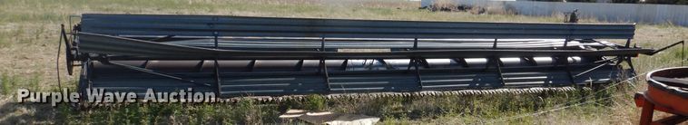 image for item DJ1227 1983 Gleaner N7  combine