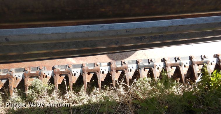 image for item DJ1227 1983 Gleaner N7  combine