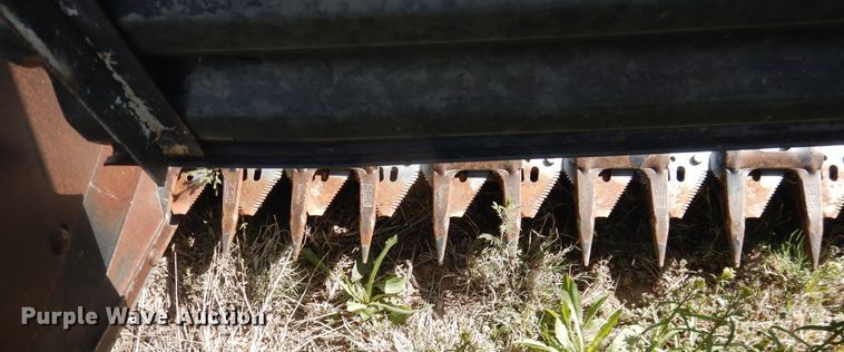 image for item DJ1227 1983 Gleaner N7  combine