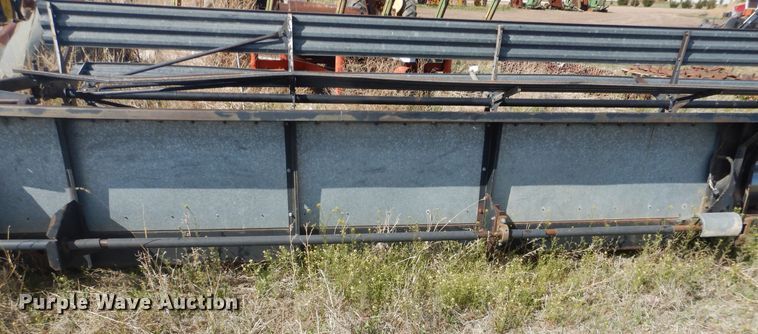 image for item DJ1227 1983 Gleaner N7  combine