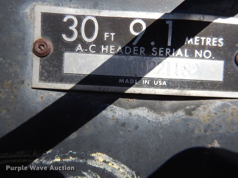 image for item DJ1227 1983 Gleaner N7  combine