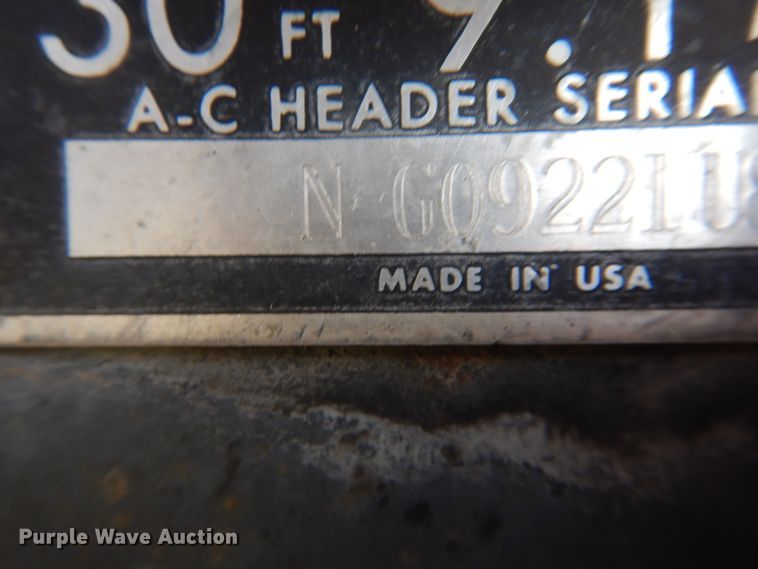 image for item DJ1227 1983 Gleaner N7  combine