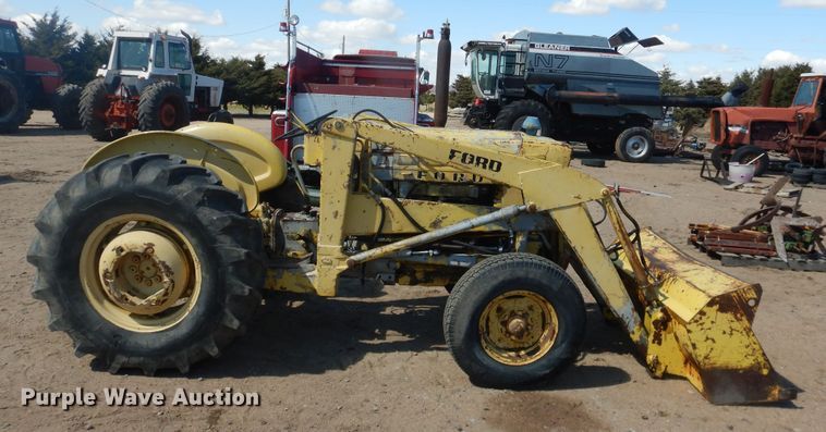 image for item DJ1228 Ford 3400  tractor