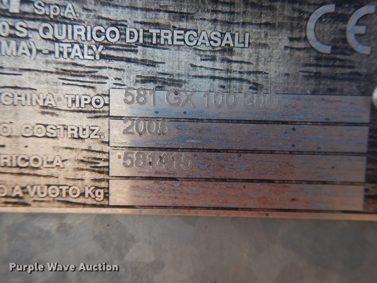 image for item DJ1239 2005 RM 581-GX-100-300 hose reel