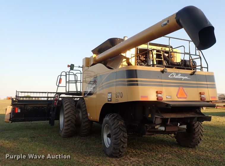 image for item DJ5511 2004 Challenger 670  combine