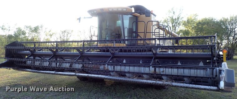 image for item DJ5511 2004 Challenger 670  combine