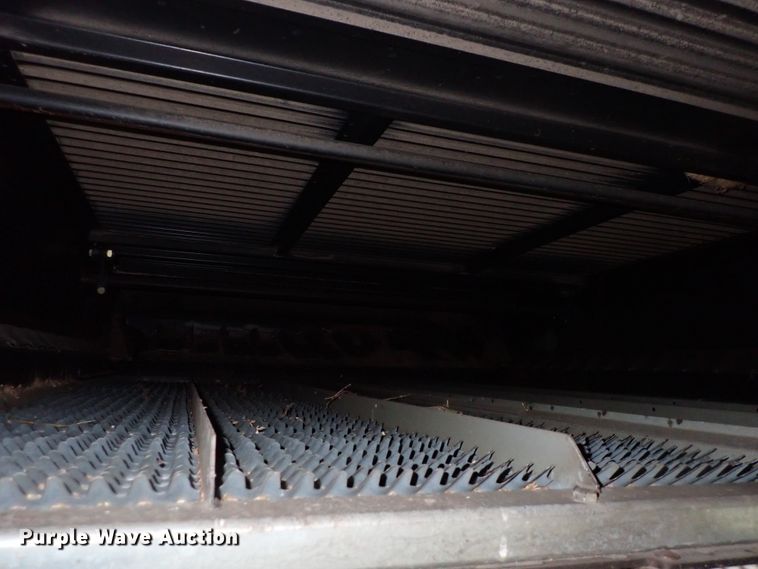 image for item DJ5511 2004 Challenger 670  combine