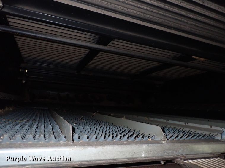 image for item DJ5511 2004 Challenger 670  combine