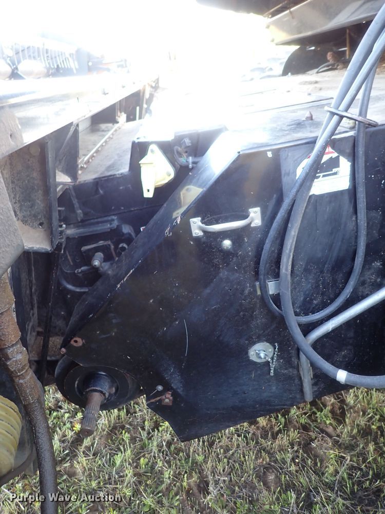 image for item DJ5511 2004 Challenger 670  combine